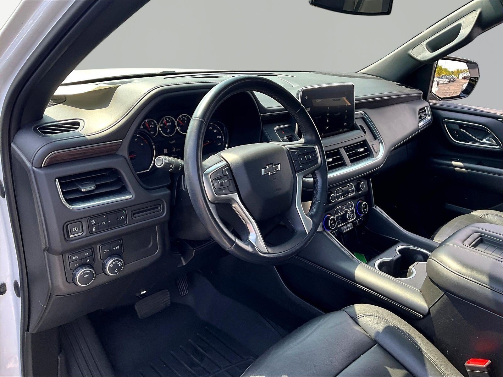 Used 2021 Chevrolet Tahoe Z71 w/ Rear Media and Nav Package AWD/4WD image 17