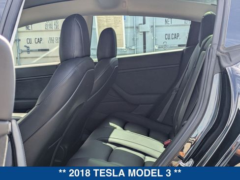 Used 2018 Tesla Model 3 Long Range RWD image 14