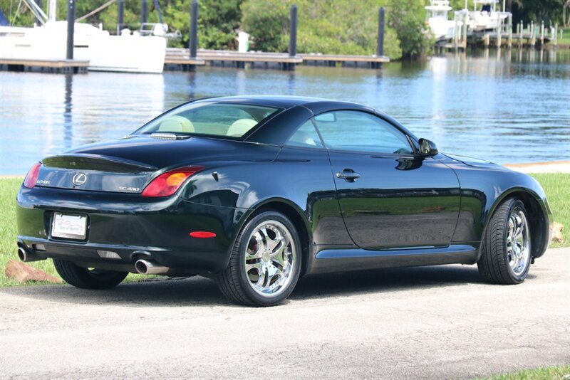 Used 2002 Lexus SC 430 Convertible RWD image 2