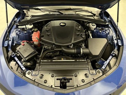 Used 2020 Chevrolet Camaro LT image 20