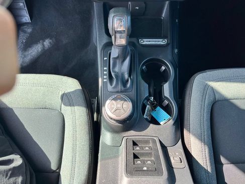 Used 2023 Ford Bronco 4-Door AWD/4WD image 19
