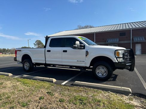 Used 2017 Ford F250 XL w/ Power Equipment Group image 3