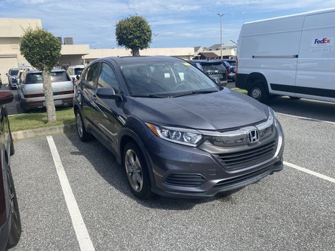 Used 2022 Honda HR-V LX image 5