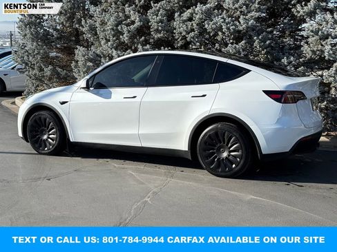 Used 2023 Tesla Model Y Long Range image 5
