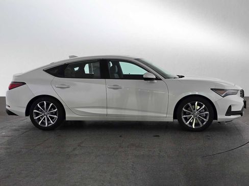 New 2025 Acura Integra image 2