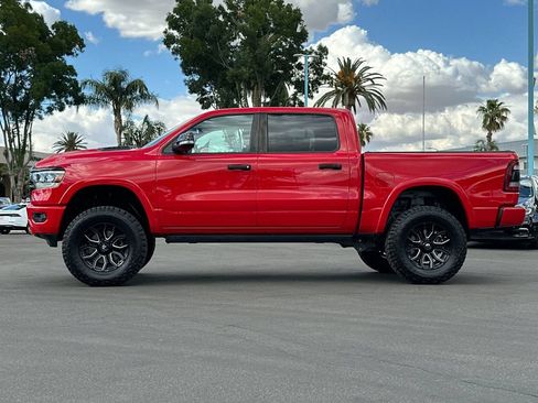 Used 2021 RAM 1500 Laramie AWD/4WD image 6