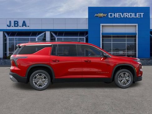 New 2026 Chevrolet Traverse LT FWD image 5