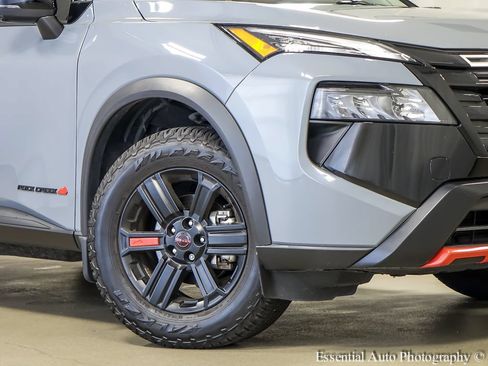 Used 2025 Nissan Rogue SV w/ Rock Creek Premium Package AWD/4WD image 4