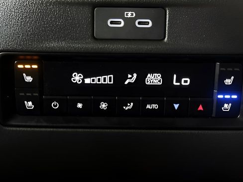 Used 2024 MAZDA CX-90 3.3 Turbo S w/ Premium Plus image 24