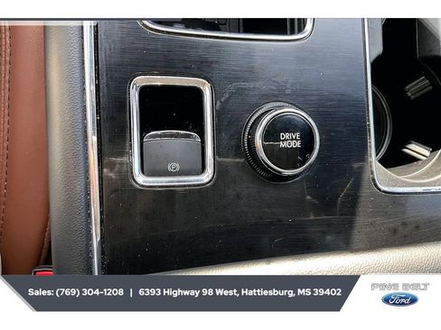 Used 2023 Lincoln Aviator Reserve w/ Equipment Group 201A RWD image 23