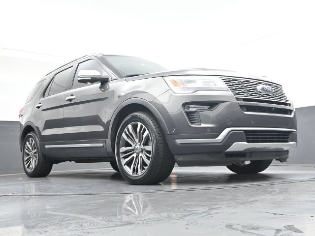 Used 2018 Ford Explorer Platinum AWD/4WD image 30