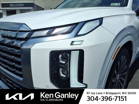 Used 2025 Hyundai Palisade Calligraphy AWD/4WD image 11