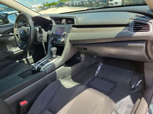 Used 2020 Honda Civic LX image 8