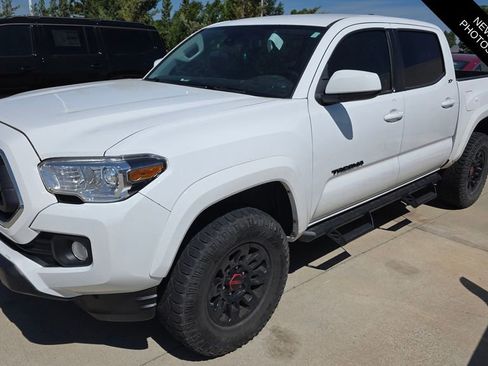Used 2021 Toyota Tacoma SR5 RWD image 1