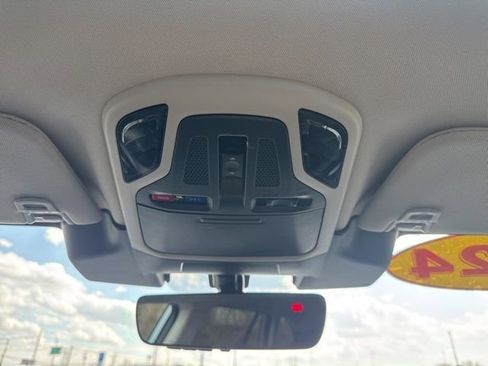 Used 2024 Subaru Outback Limited image 20