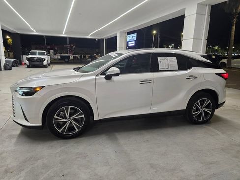 Used 2023 Lexus RX 350 Premium w/ Accessory Package (Z1) image 3