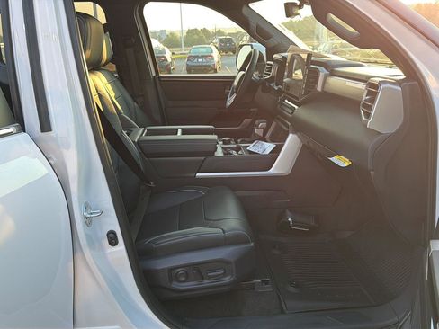 New 2026 Toyota Tundra Limited AWD/4WD image 13