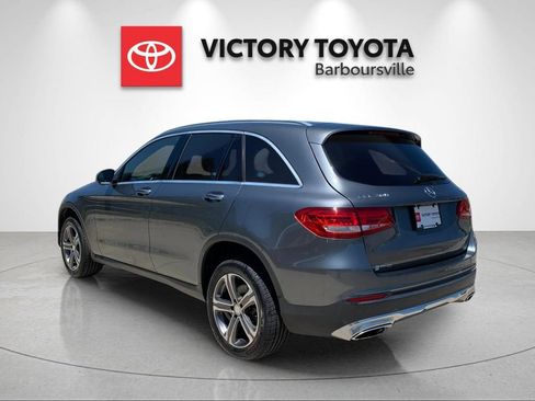 Used 2017 Mercedes-Benz GLC 300 4MATIC image 3