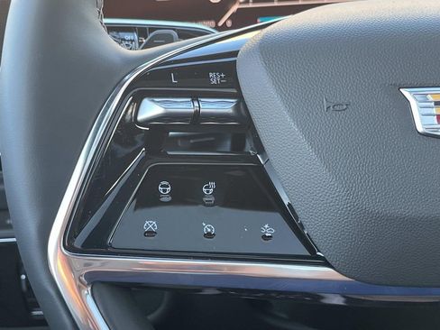 New 2026 Cadillac Escalade Luxury w/ Touring Package image 33