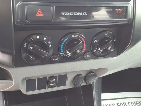 Used 2015 Toyota Tacoma 2WD Access Cab w/ Convenience Package image 20