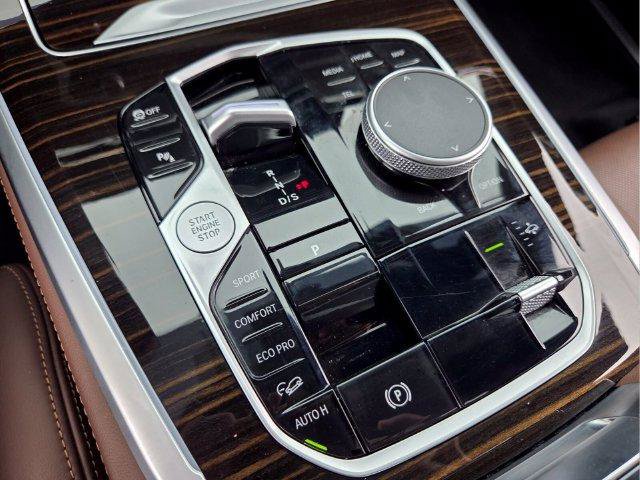 Used 2025 BMW X5 xDrive40i AWD/4WD image 26