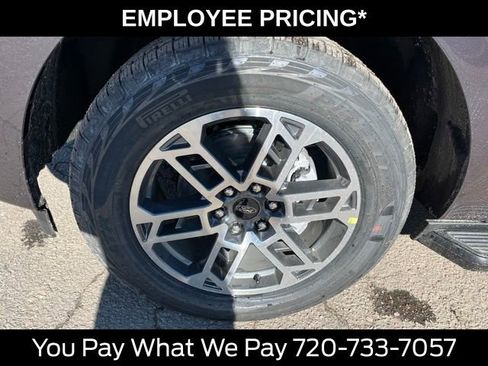 New 2026 Ford Expedition Active AWD/4WD image 9