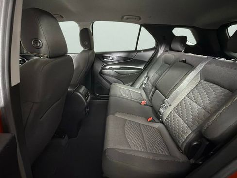 Used 2020 Chevrolet Equinox LT image 24