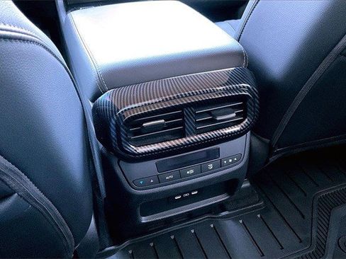 Certified 2025 Honda Pilot EX-L image 10