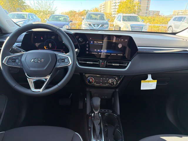 New 2026 Chevrolet TrailBlazer LT w/ Midnight Edition AWD/4WD image 20