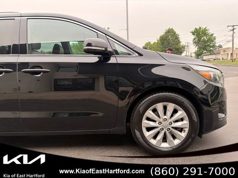 Used 2016 Kia Sedona EX FWD image 6