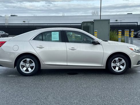 Used 2015 Chevrolet Malibu LS image 8
