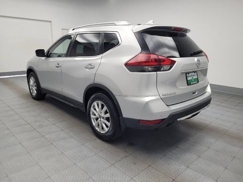 Used 2020 Nissan Rogue SV FWD image 5