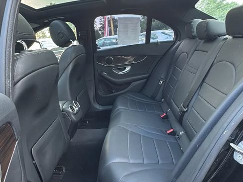 Used 2018 Mercedes-Benz C 300 4MATIC Sedan image 15