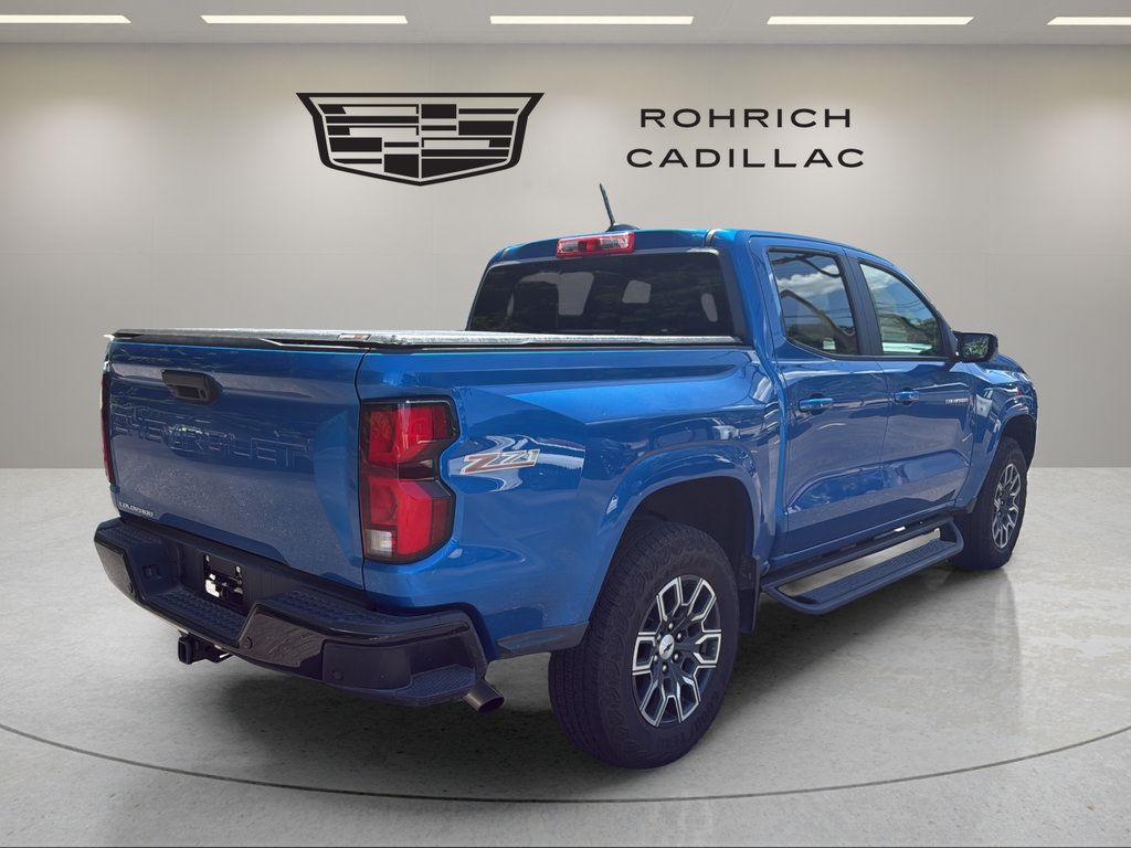 Used 2023 Chevrolet Colorado Z71 w/ Z71 Convenience Package 2 AWD/4WD image 5