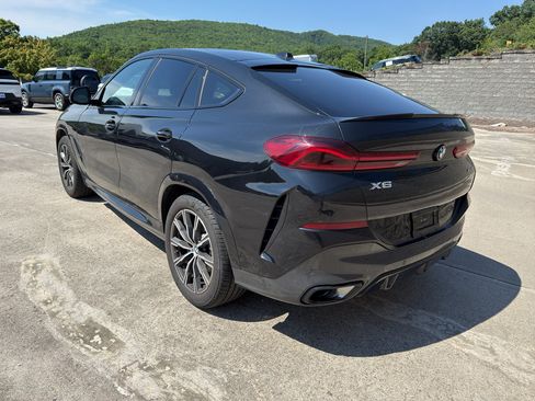Used 2026 BMW X6 xDrive40i AWD/4WD image 8