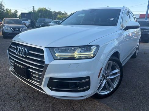 Used 2018 Audi Q7 3.0T Prestige image 3