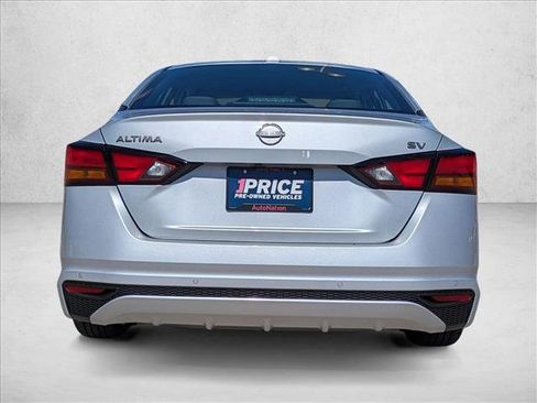 Used 2023 Nissan Altima 2.5 SV FWD image 7