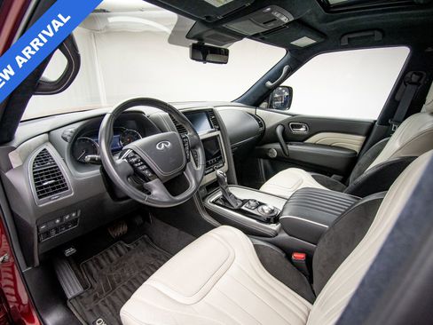 Used 2020 INFINITI QX80 Limited w/ All-Season Package image 10