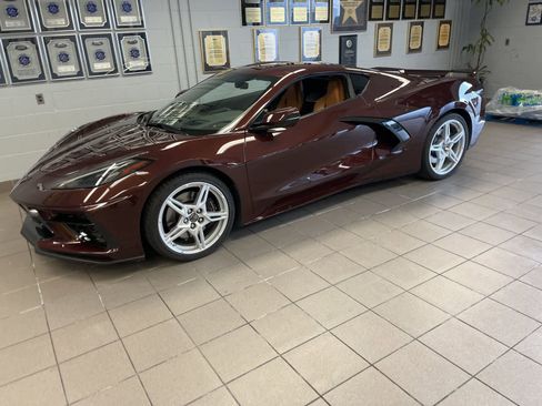 Used 2023 Chevrolet Corvette Stingray Preferred Cpe w/ Z51 Performance Package image 5