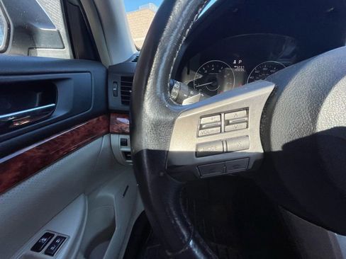 Used 2011 Subaru Outback 3.6R Limited w/ PWR Moonroof Pkg image 13