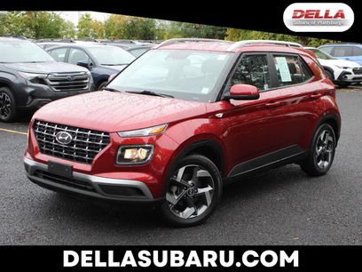 Used 2024 Hyundai Venue SEL