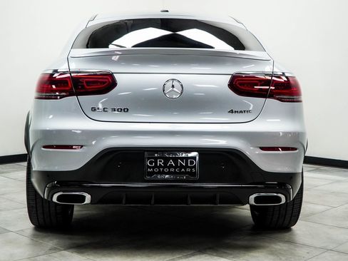 Used 2022 Mercedes-Benz GLC 300 4MATIC Coupe image 9