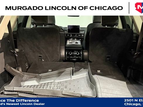 Used 2023 Lincoln Aviator 2WD w/ Premium Package image 30