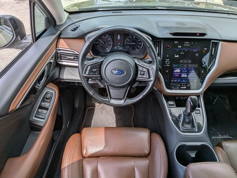 Used 2020 Subaru Outback Touring XT AWD/4WD image 18