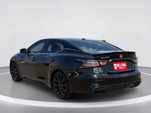 Used 2023 Nissan Maxima SR w/ Sport Mat Group FWD image 4