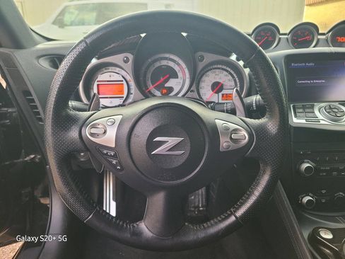 Used 2018 Nissan 370Z Coupe image 21