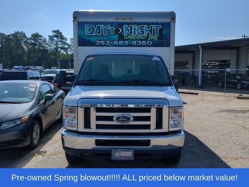 Used 2017 Ford E-350 and Econoline 350 Super Duty w/ Power Windows & Locks Group RWD image 7
