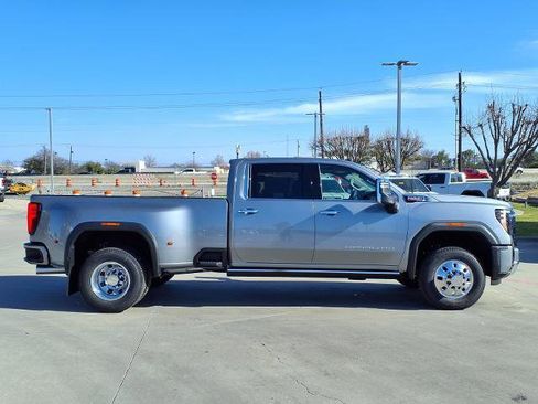 New 2026 GMC Sierra 3500 Denali w/ Denali Reserve Package image 2