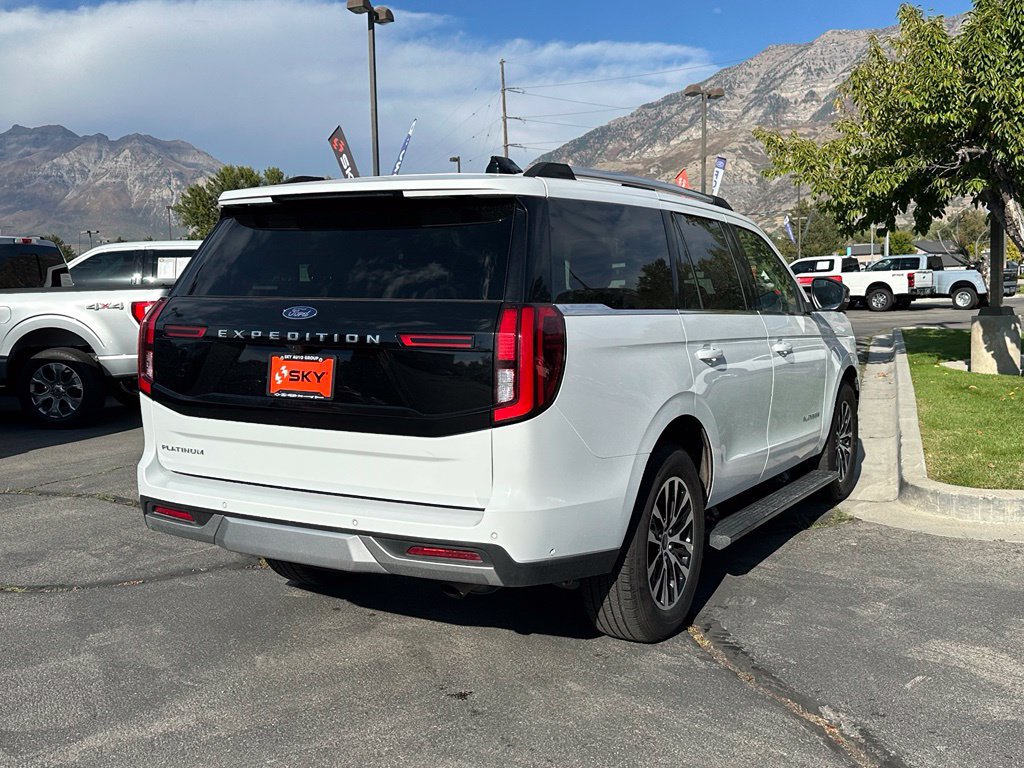 Certified 2025 Ford Expedition Platinum AWD/4WD image 9