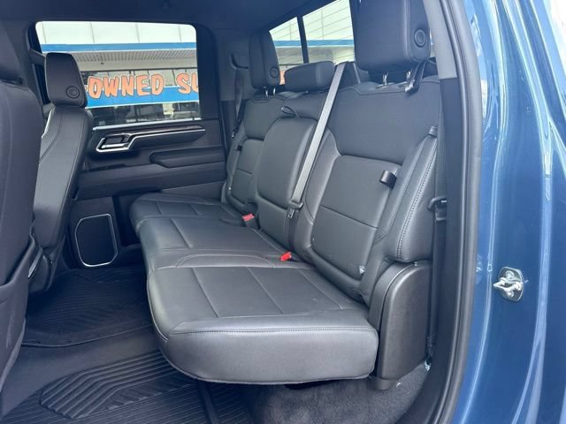 Used 2025 Chevrolet Silverado 2500 LTZ w/ LTZ Convenience Package AWD/4WD image 29